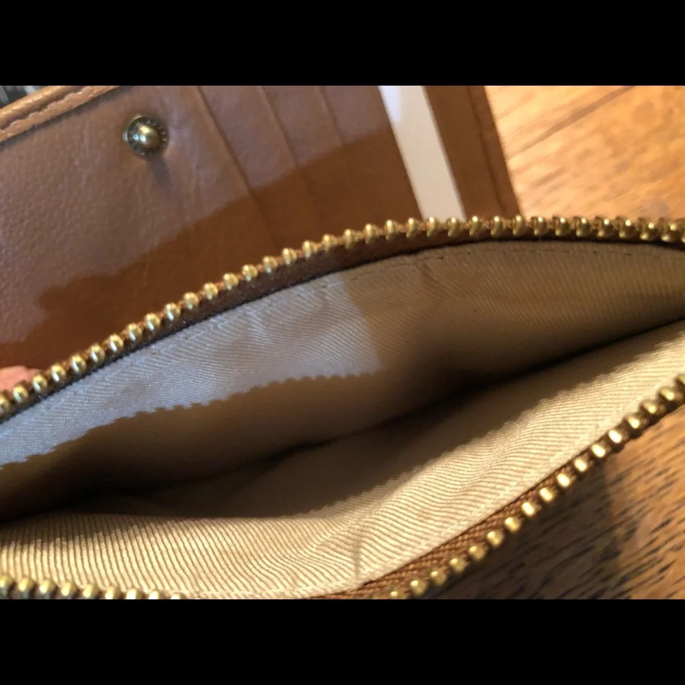 Lucky Brand Tan Wristlet Wallet